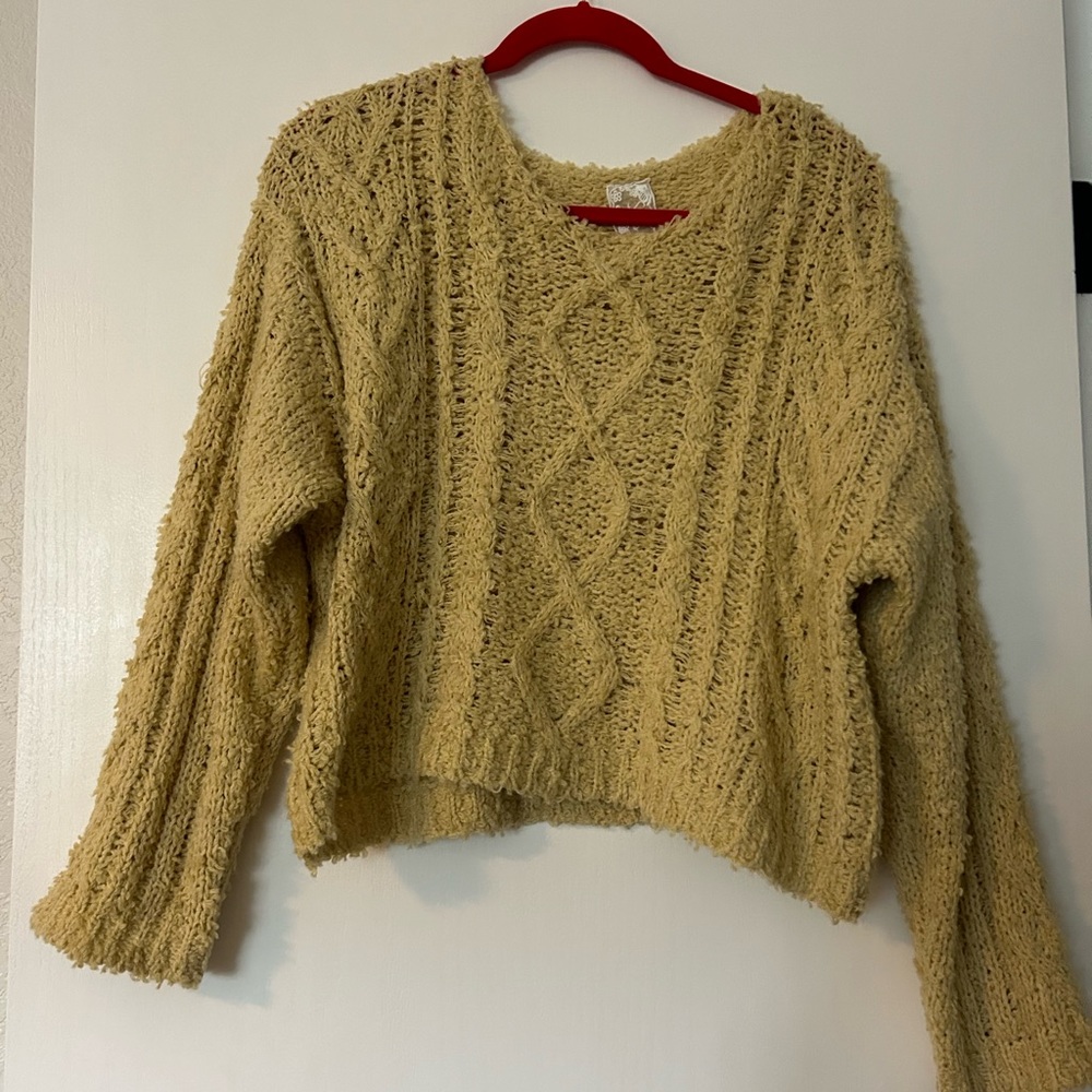 This is Sadie and Sage sweater